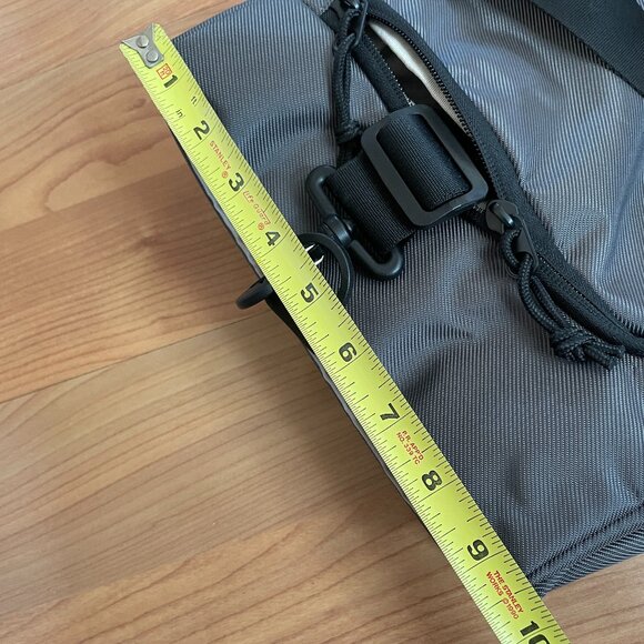 High Sierra Essential Duffel Bag, Mercury Black 60 L. Gym Travel Carry On. NWT - Picture 10 of 16